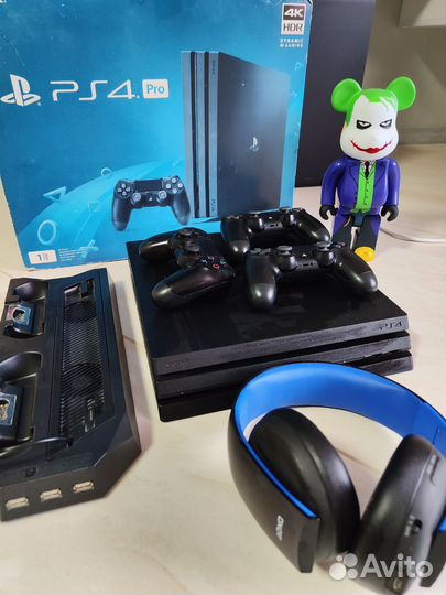 Sony PS4 pro 1tb