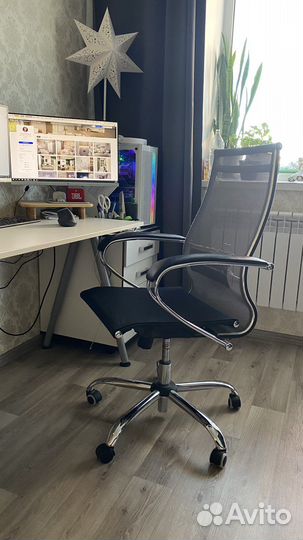 Компьютерное кресло metta