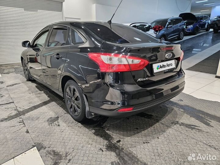 Ford Focus 1.6 AMT, 2012, 127 118 км