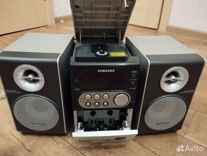 Музыкальный центр samsung