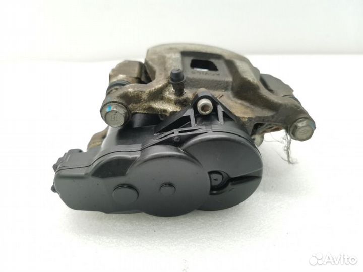 Суппорт задний правый Mitsubishi Outlander 3