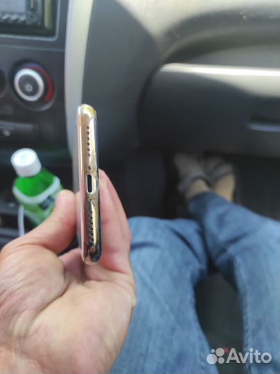 Телефон iPhone 10
