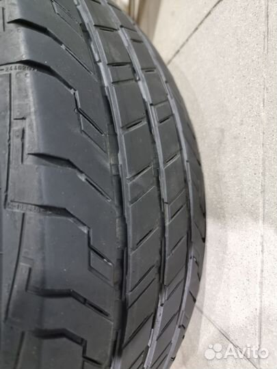 Continental ContiVanContact 100 215/60 R17
