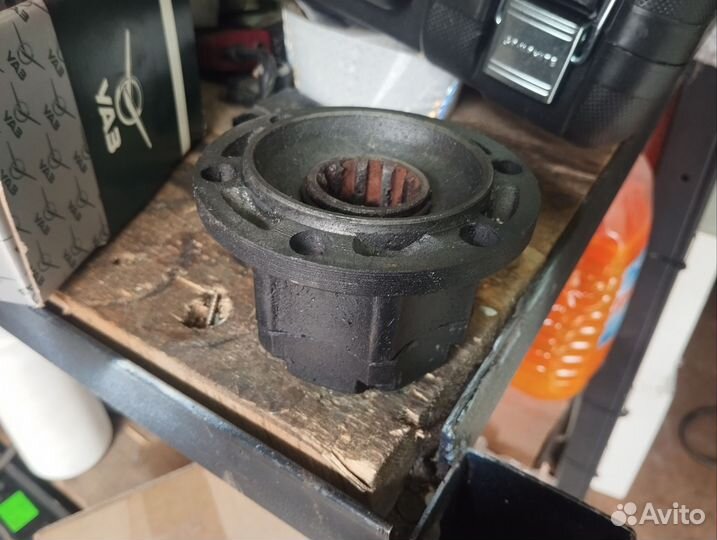 Хабы на УАЗ муфта включения колёса