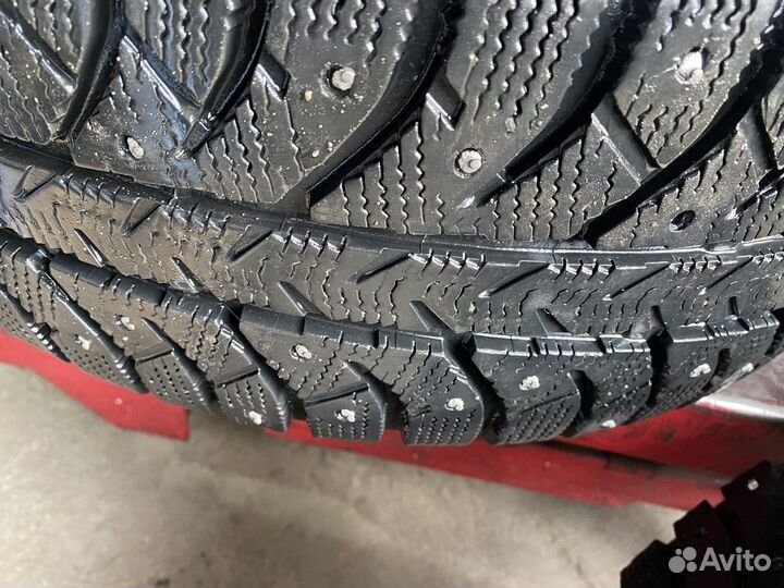 Bridgestone Ice Cruiser 7000 205/55 R16 91T