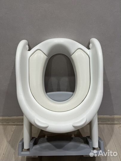Детское сиденье на унитаз со ступенькой