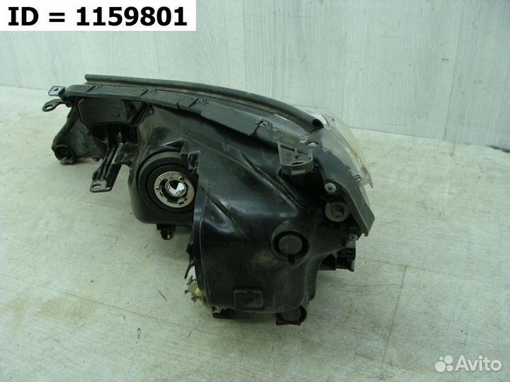 Фара правая Toyota RAV4