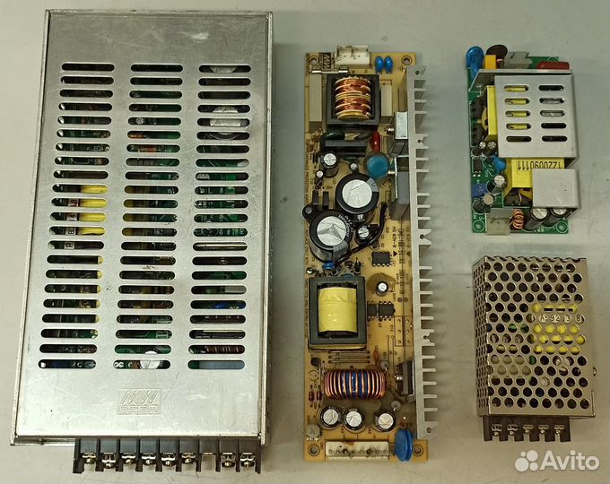 Блок питания (на выбор)