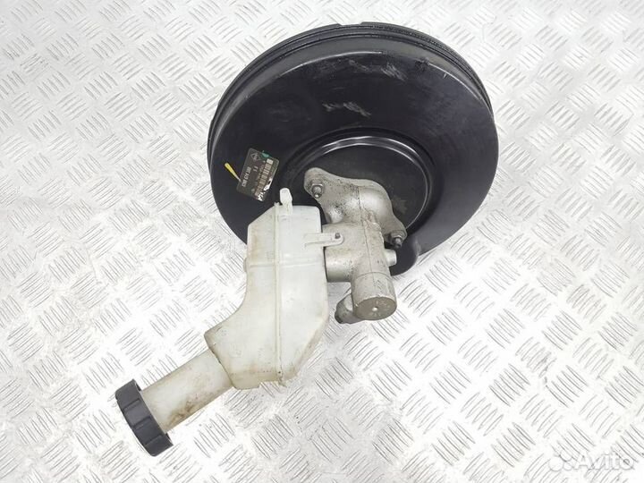 8200674380 Вакуумный усилитель тормозов Renault M