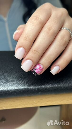 Маникюр/Педикюр/Укрепление ногтей