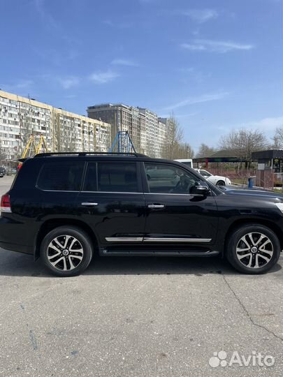 Toyota Land Cruiser 4.6 AT, 2015, 64 000 км