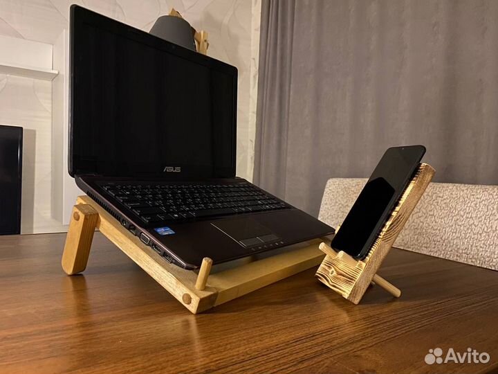 Лампа настольная