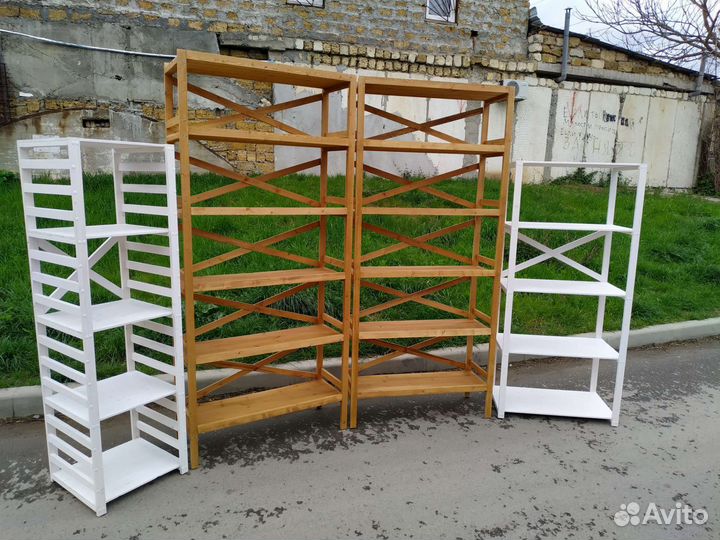 Стеллажи из дерева