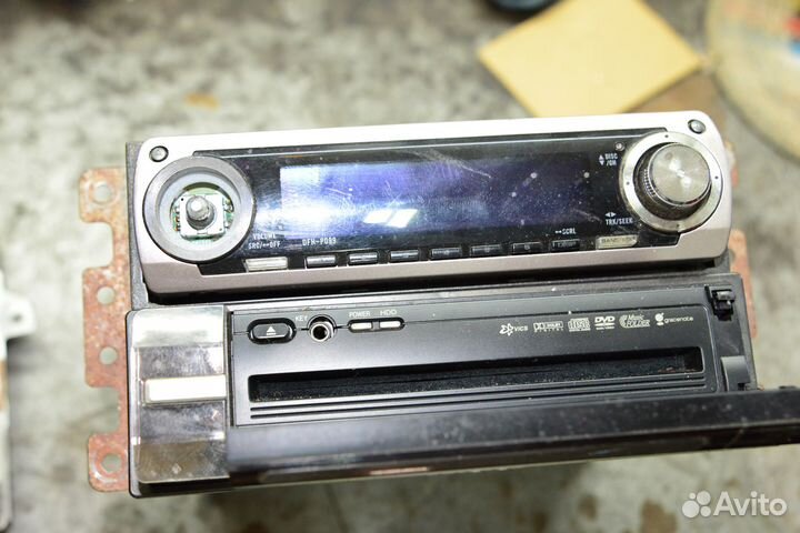 Mitsubishi комплект музыка + TV тюнер