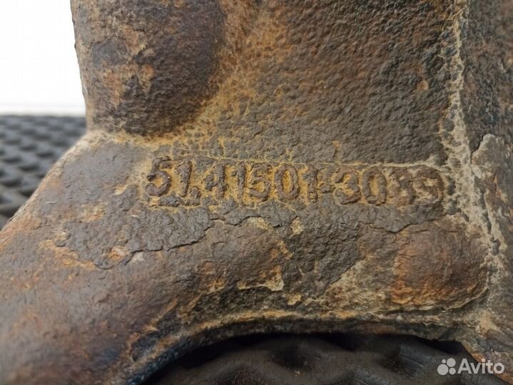 51415013089 Кронштейн двигателя задний правый