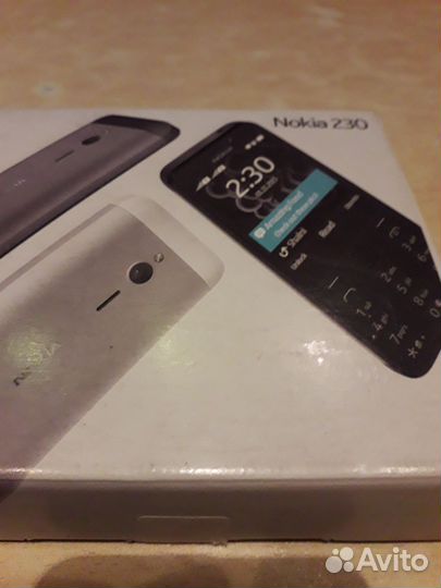 Кнопочный телефон Nokia 230