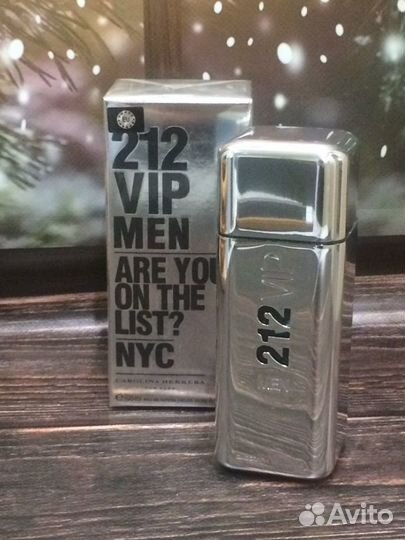 Carolina herrera 212 vip men 100 ml