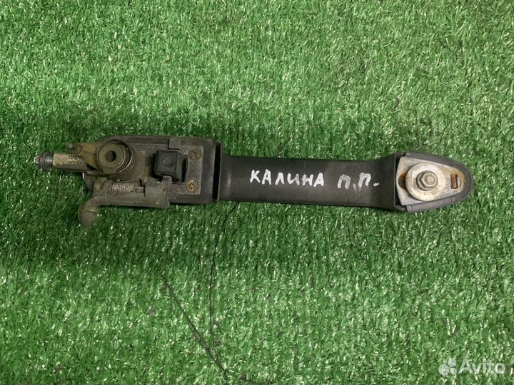 Наружная ручка двери правая Лада