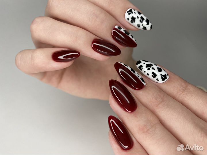 Мастер маникюра и педикюра