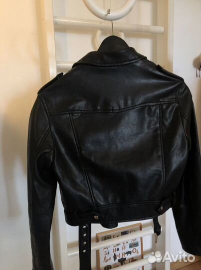 Куртка кожаная женская