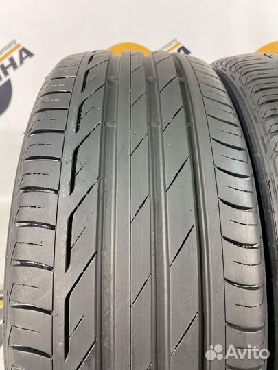 Bridgestone Turanza T001 215/50 R17 92V