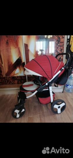 Коляска всесезонная