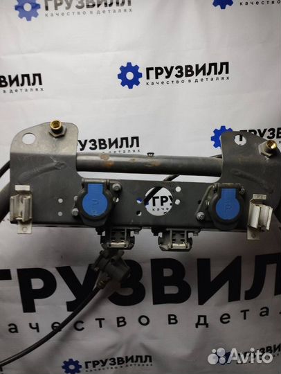 Кронштейн электроприборов Volvo FH4 21790555