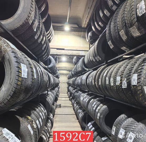 Bridgestone Blizzak LM-005 215/50 R17 95R