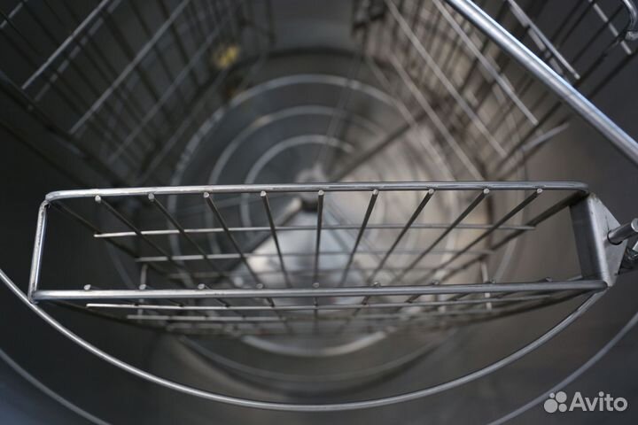 Медогонка ручная 3-х рамочная нержавейка