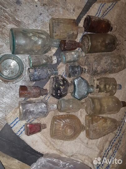 Бутылки.бутылочки пузырьки пробки.пломбы