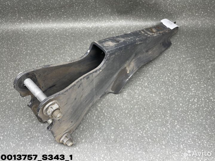 2355342 Кронштейн кабины RH CG/CR/CS 6 серия