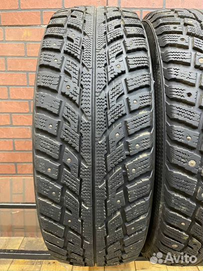 Marshal I'Zen RV KC15 215/70 R16 100T