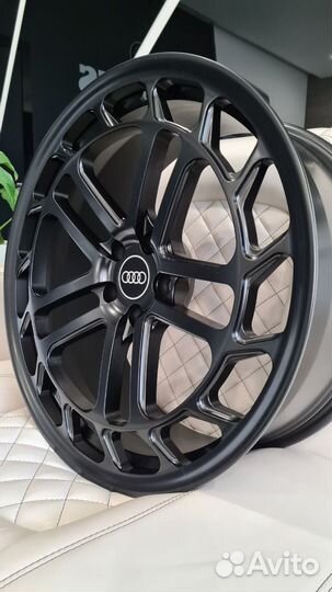 Кованые диски R21 для Audi A8 в наличии