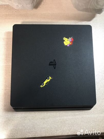PS 4 slim + 3 диска