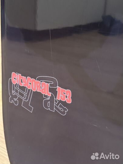 Сноуборд с креплениями