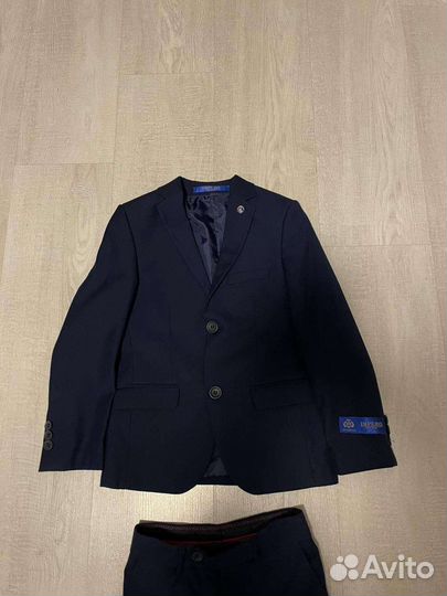 Школьная форма для первоклассника