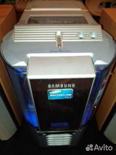 Музыкальный центр Samsung MM-ZL7