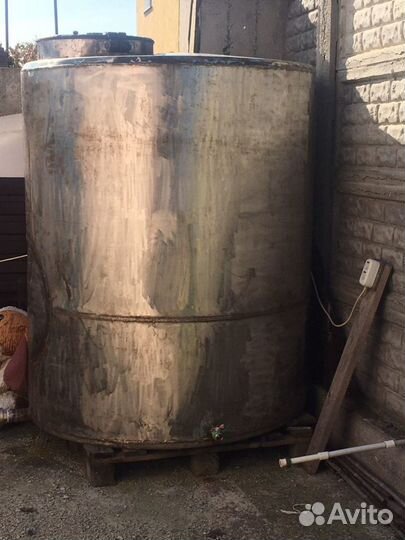 Бак из нержавейки на 2 куба