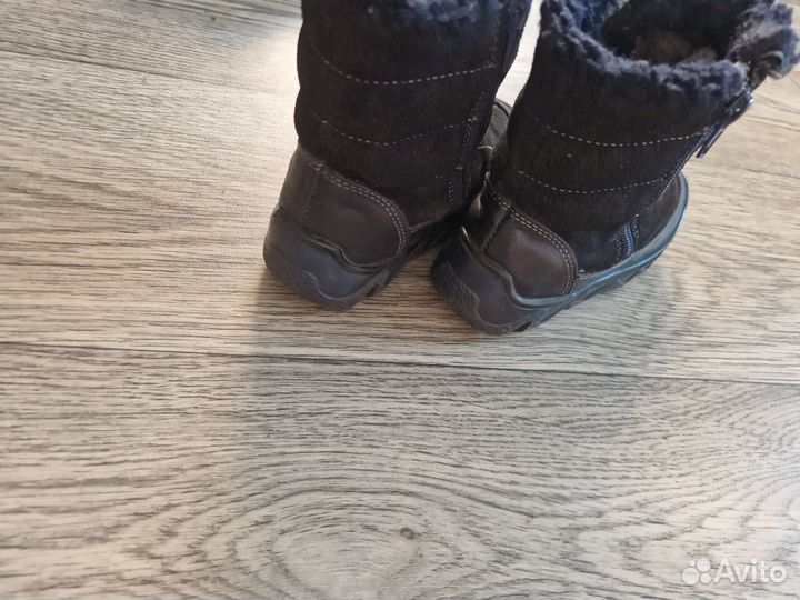 Юничел ботинки зимние 26р