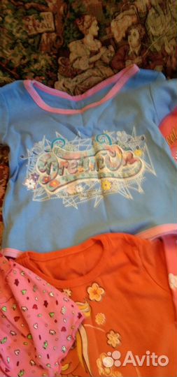 Пакетом детские вещи на девочку