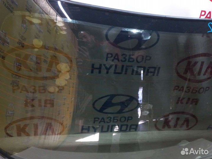 Стекло заднее Киа Спектра
