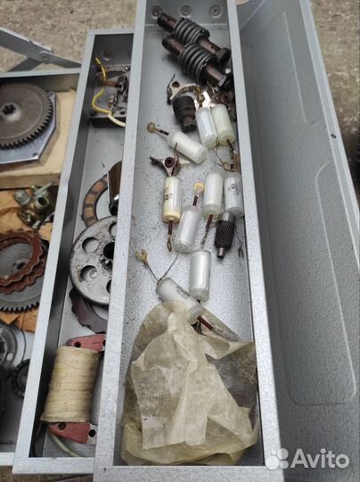 Запчасти для мопеда Рига 13 и тд