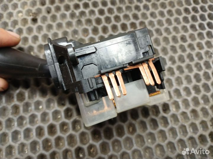 Подрулевой переключатель дворников Mazda Familia