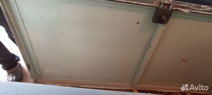 Дверь входная металлическая