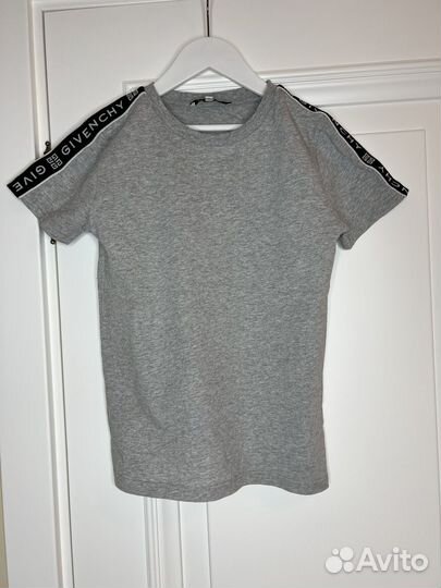 Футболка и спортивные штаны Givenchy