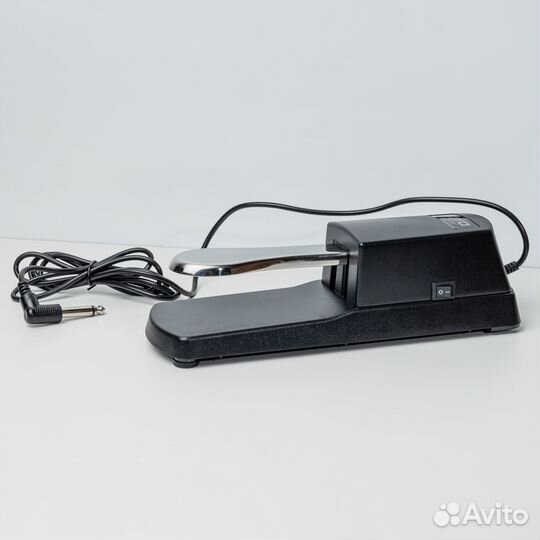 Педаль для цифрового пианино (новая)