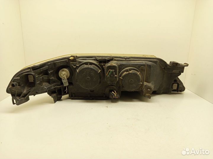 Фара левая Renault Laguna 2 2004 8200002845