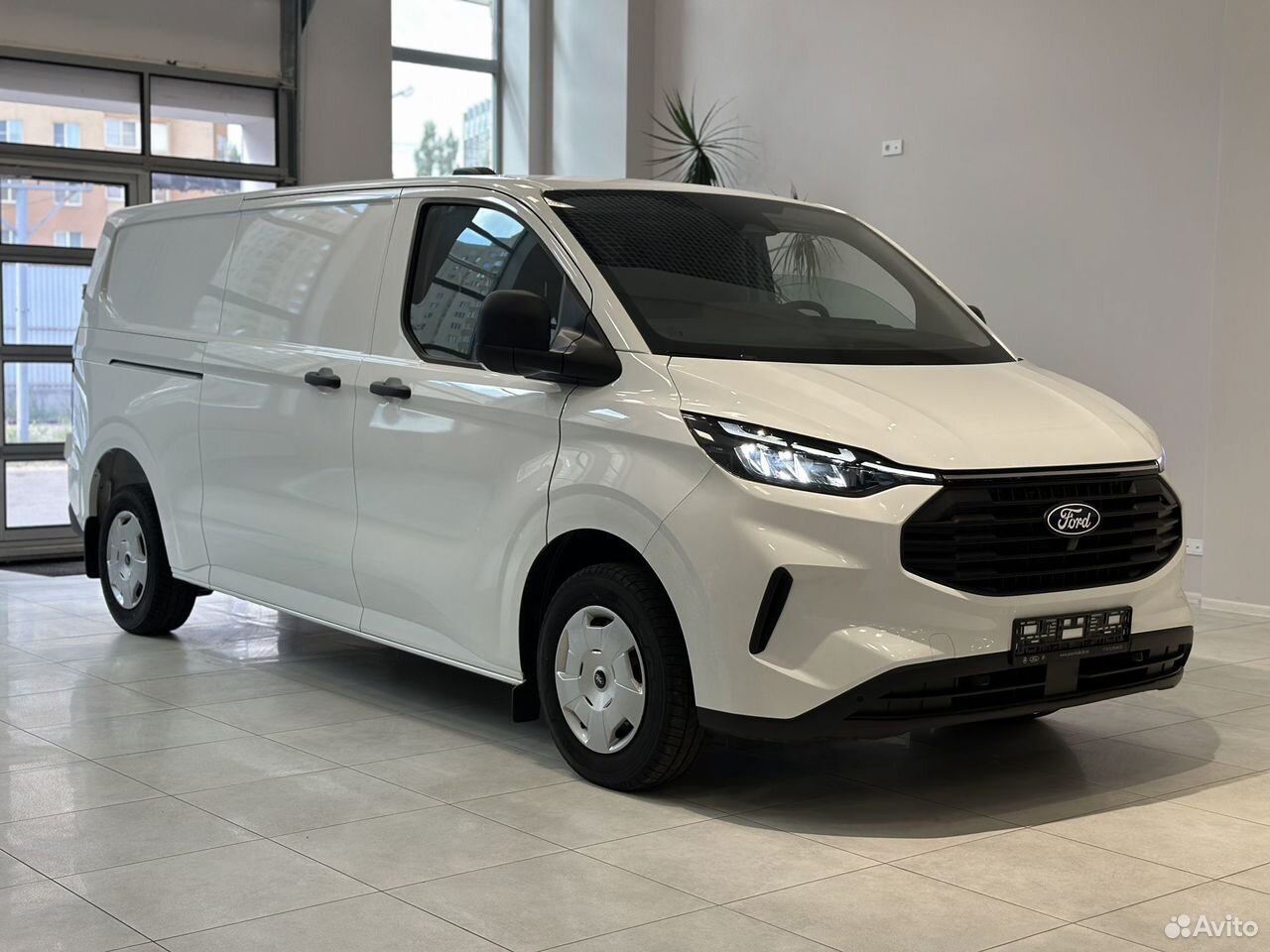 Ford Transit Custom 2.0 MT, 2024