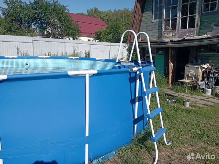 Каркасный бассейн intex бу