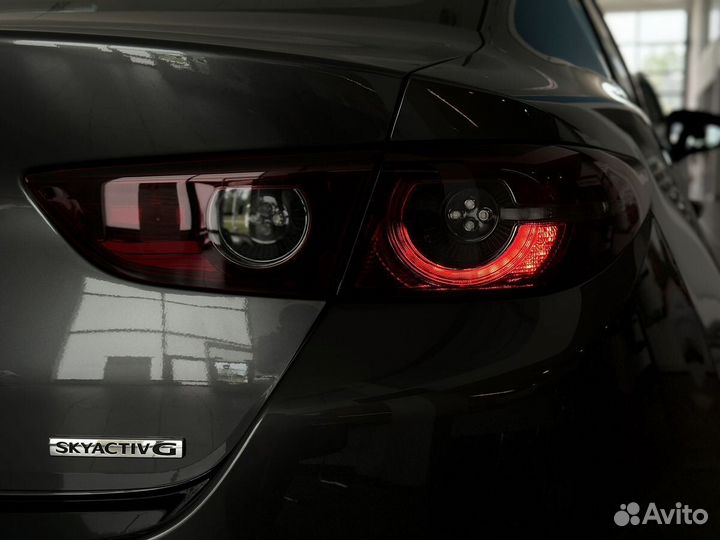 Mazda 3 2.0 AT, 2022